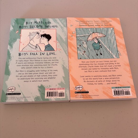 Heartstopper Books Volumes 1 & 2 - Picture 2 of 6